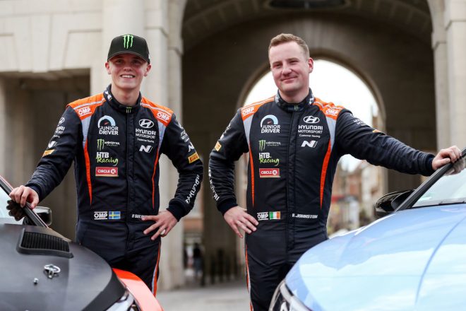 3年間をともにした後、袂を分かつことになったオリバー・ソルベルグ（左）とアーロン・ジョンストン（右）