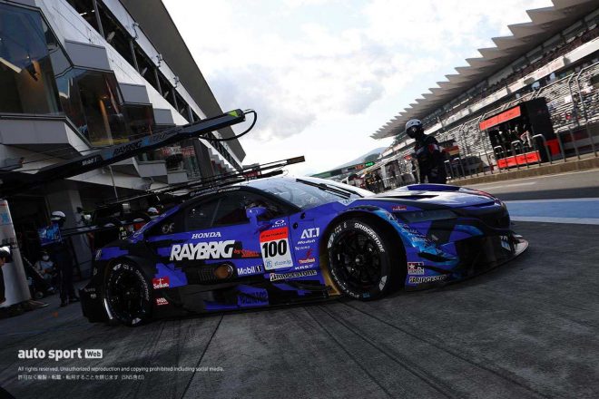2020年のスーパーGT GT500クラス王者、RAYBRIG NSX-GT。ドライバーは山本尚貴選手／牧野任祐選手。