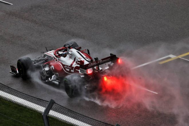 ライコネンさんは16番手でQ1突破ならず