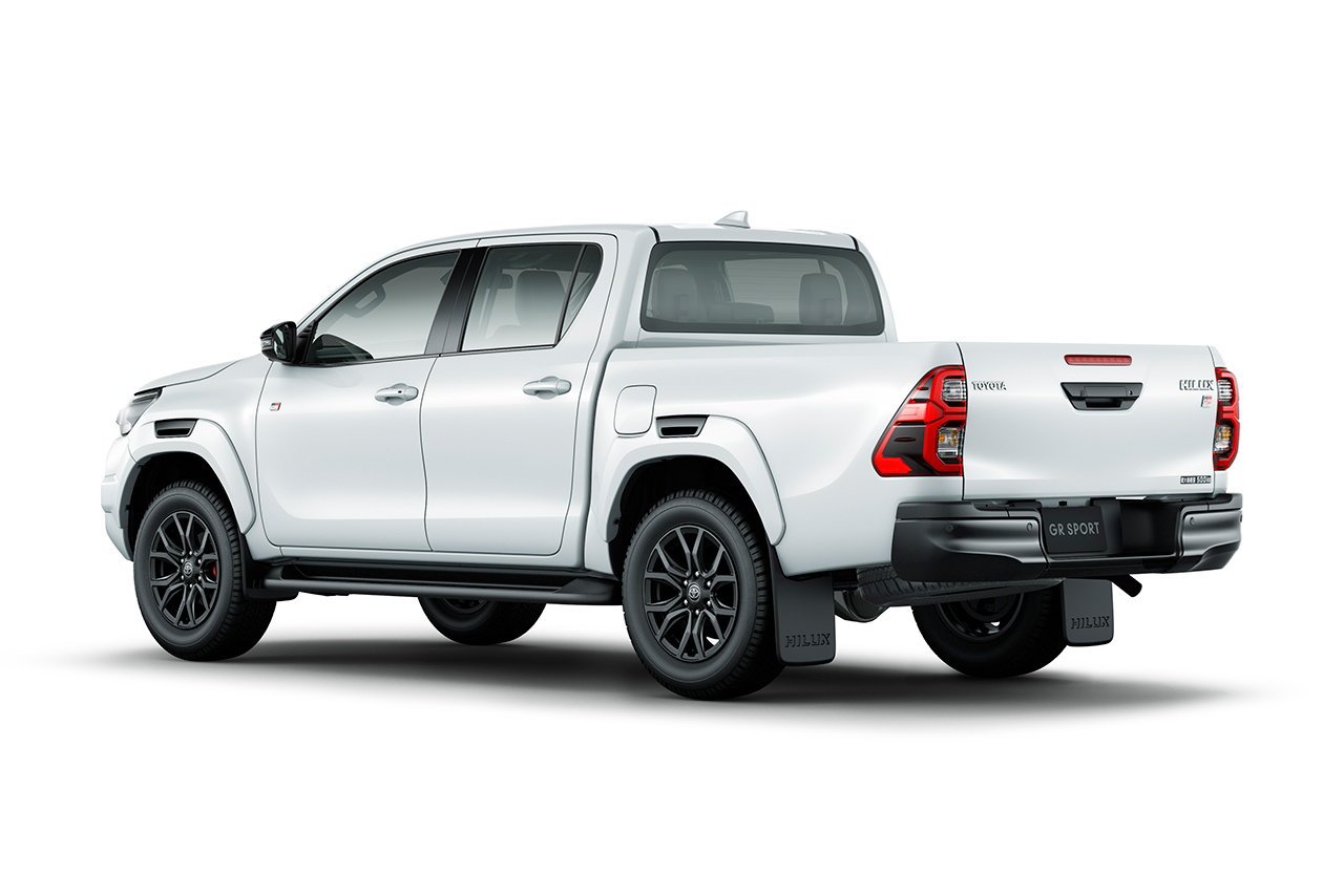 トヨタ・ハイラックス『Z“GR SPORT”』（スーパーホワイII）