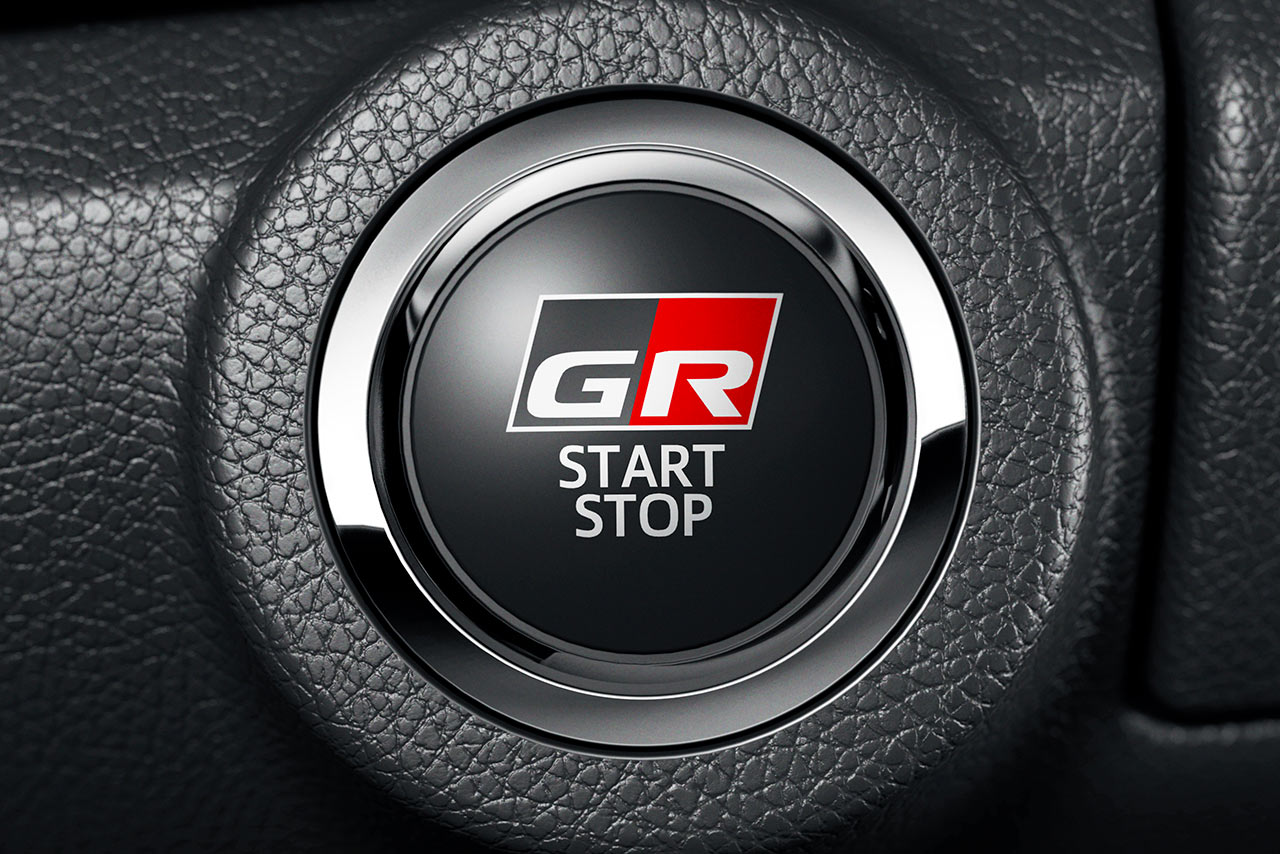 トヨタ・ハイラックス『Z“GR SPORT”』専用スタートスイッチ（GRロゴ付）