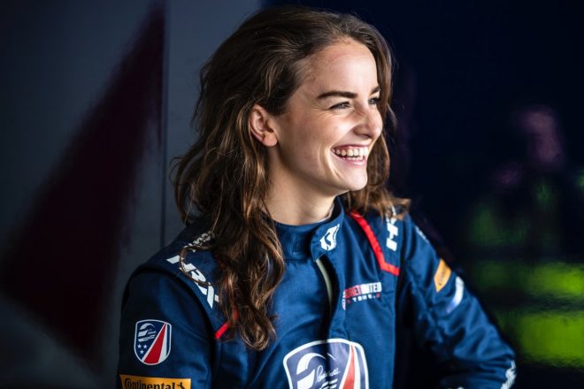 第3戦勝者でイギリス出身のケイティ・マニングスも「ケントの自宅から車でわずか3時間の場所。泥だらけの畑で運転を学んだ私にピッタリ」と歓迎の言葉を残した