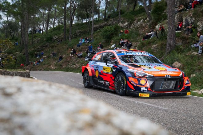 ティエリー・ヌービル（ヒュンダイi20クーペWRC）　2021年WRC第11戦スペイン
