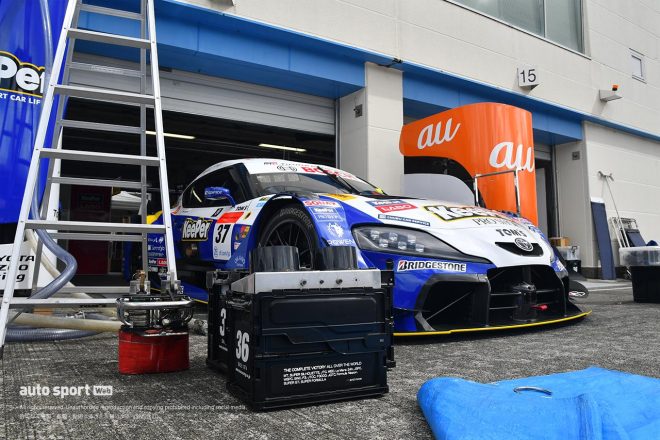 KeePer TOM'S GR Supra