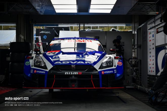 リアライズコーポレーション ADVAN GT-R