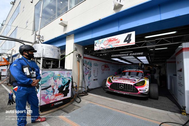 ピットスタートとなったグッドスマイル 初音ミク AMG