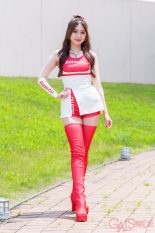 横田りか 日立Astemoレースクイーン 2021年/スーパーGTの写真①