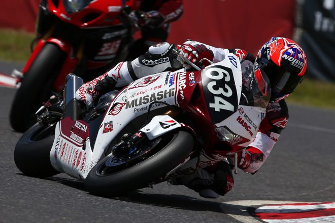 2015年鈴鹿8耐に参戦したケーシー・ストーナー（MuSASHi RT HARC-PRO.）
