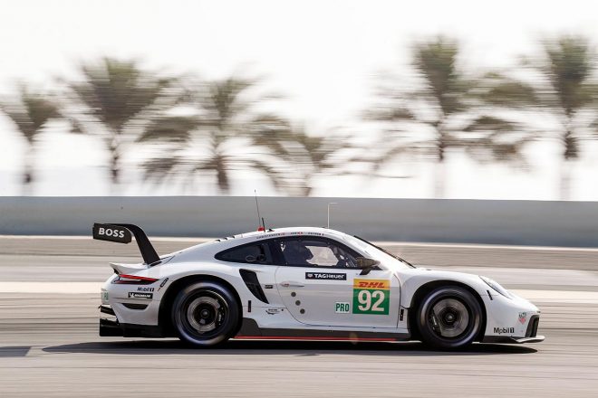 フェラーリ51号車と接触したポルシェGTチームの92号車ポルシェ911 RSR-19