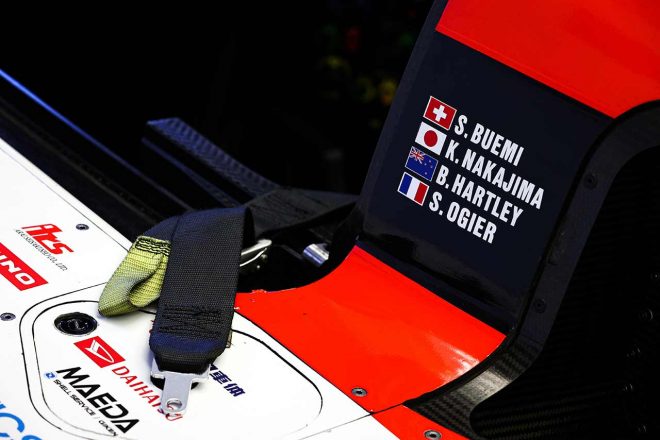 今季レギュラーを務めた3人のドライバーのほか、オジエのネームも記された8号車トヨタGR010ハイブリッド