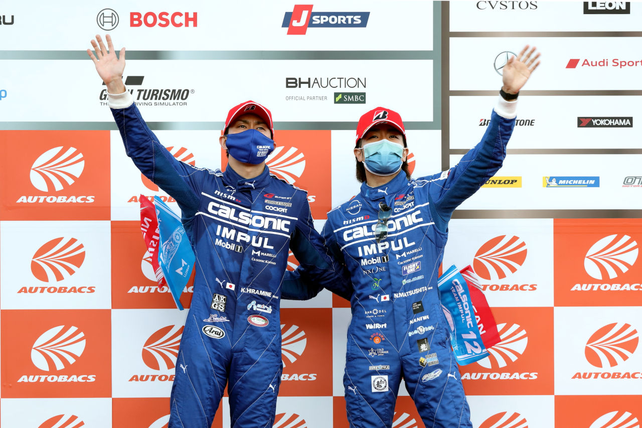 3位表彰台を獲得したカルソニック IMPUL GT-Rの平峰一貴／松下信治組