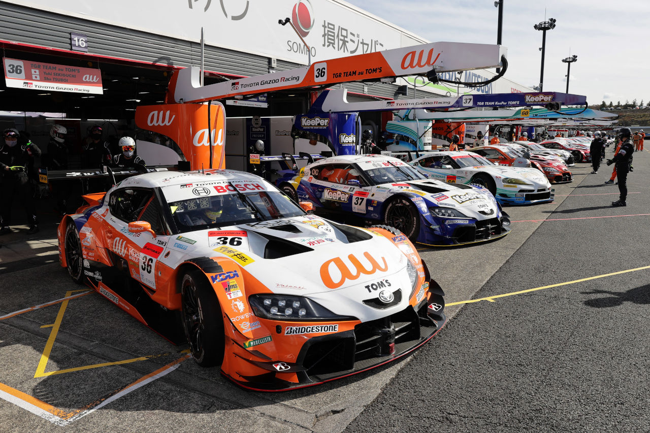 2021スーパーGT第7戦もてぎ　au TOM’S GR Supra（関口雄飛／坪井翔）