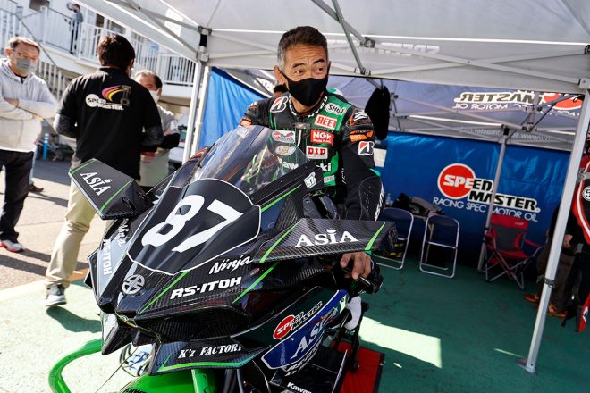 カワサキH2Rに跨る柳川明（RS-ITOH＆ASIA）／2021テイスト・オブ・ツクバ KAGURADUKI STAGE