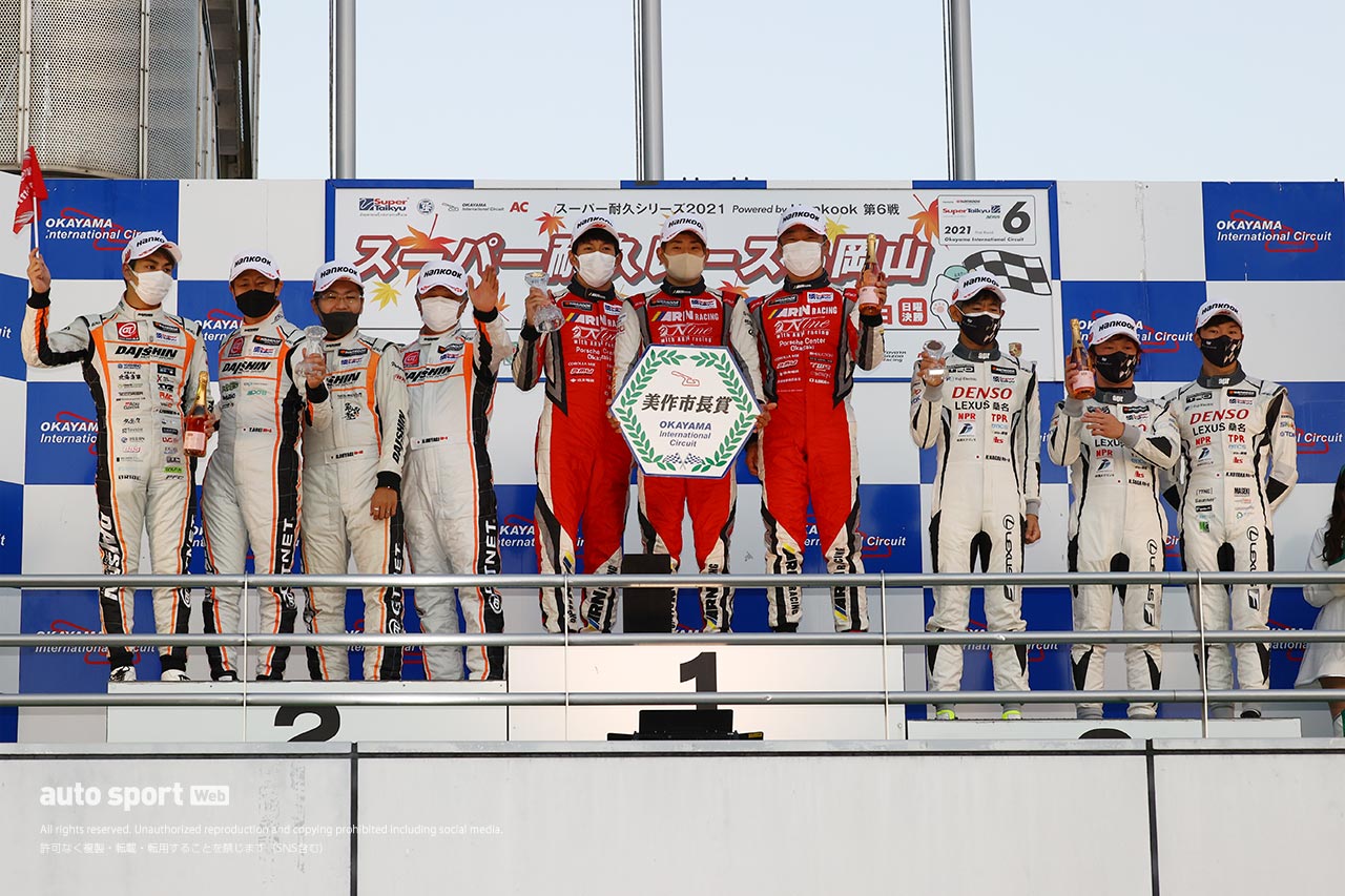 スーパー耐久第6戦岡山　ST-X表彰台