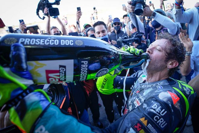 2021年MotoGP第18戦バレンシアGP　バレンティーノ・ロッシ（ペトロナス・ヤマハSRT）