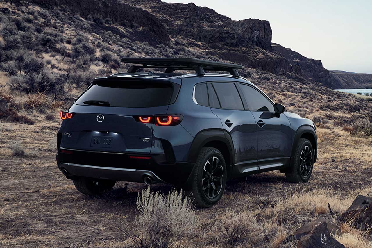 『MAZDA CX-50』のリヤ