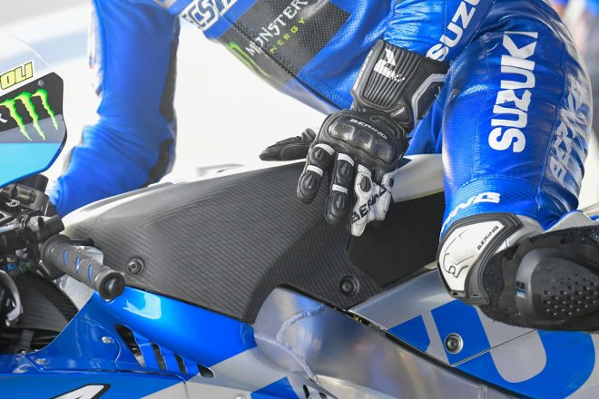 シルバン・ギュントーリ（スズキ・テスト・チーム）がテストしたタンク／2022MotoGPヘレス公式テスト