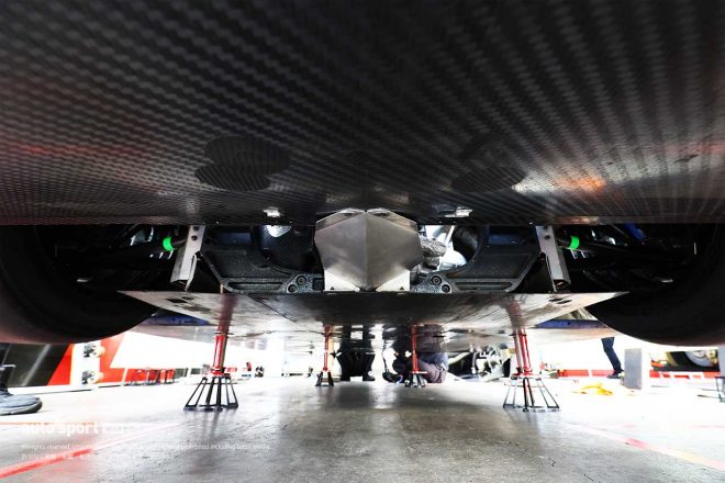 31号車 TOYOTA GR SPORT PRIUS PHV apr GT（嵯峨宏紀／中山友貴）