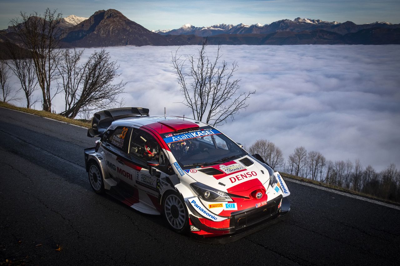 ラリー初日を総合首位で終えたエルフィン・エバンス（トヨタ・ヤリスWRC）　2021年WRC第12戦モンツァ