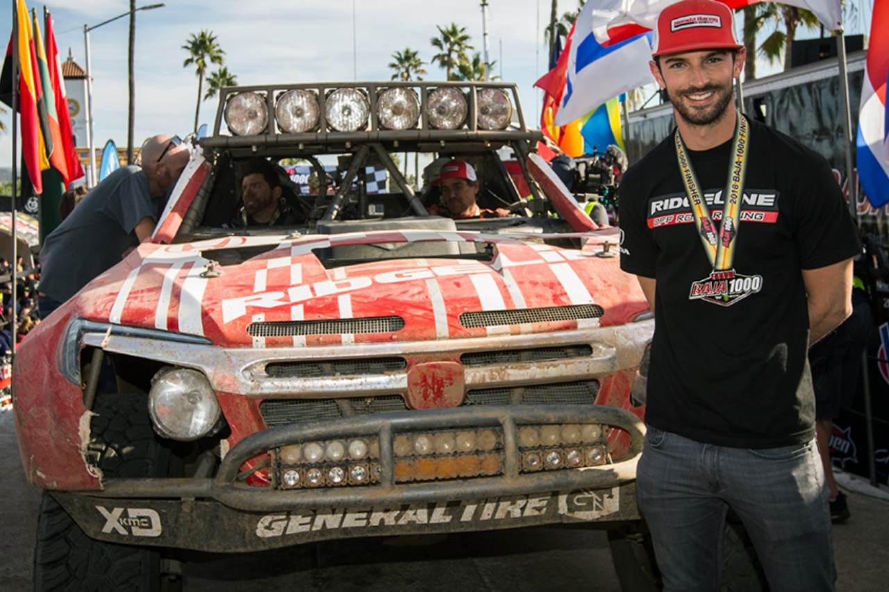 2018年、2019年に続く自身3度目の挑戦で勝利を挙げたアレクサンダー・ロッシ。デイトナ24h、インディ500、そしてバハ1000の3イベントを制覇した最初のドライバーとなった