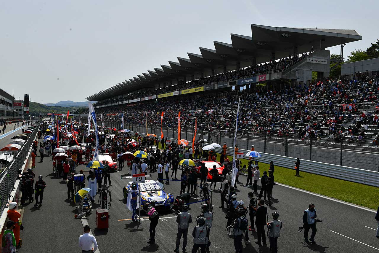 2021スーパーGT第2戦　決勝前のスターティンググリッド