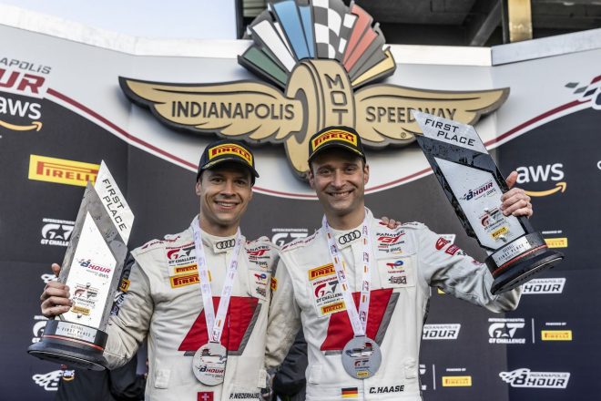 マーカス・ウィンケルホックとともにIGTC第2戦インディアナポリス8時間で優勝したパトリック・ニーダーハウザー（左）とクリストファー・ハーゼ（右）