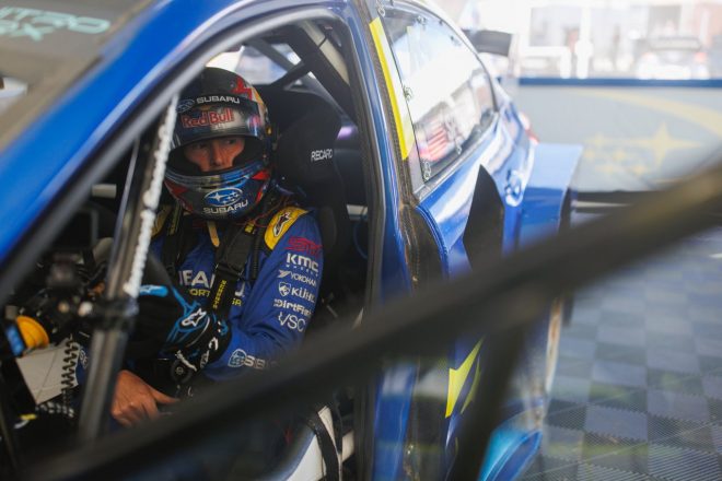 「最終戦では僕らのうちのどちらかが栄光を勝ち獲れたらいいね」とスコット・スピード（#41／スバルWRX STIスーパーカー）