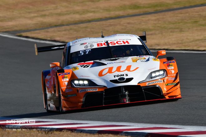 2021スーパーGT第8戦富士　au TOM’S GR Supra（関口雄飛／坪井翔）