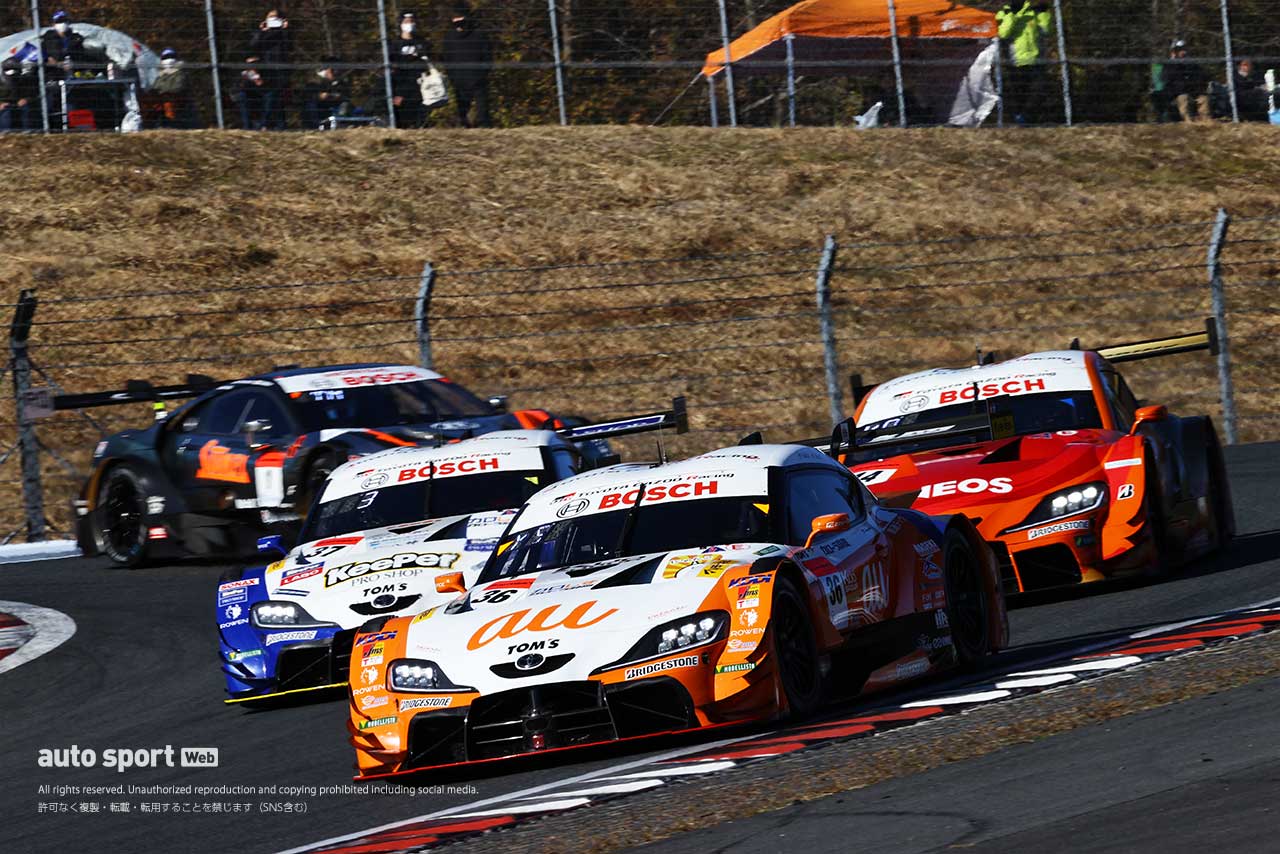 2021スーパーGT第8戦富士　au TOM’S GR Supra（関口雄飛／坪井翔）