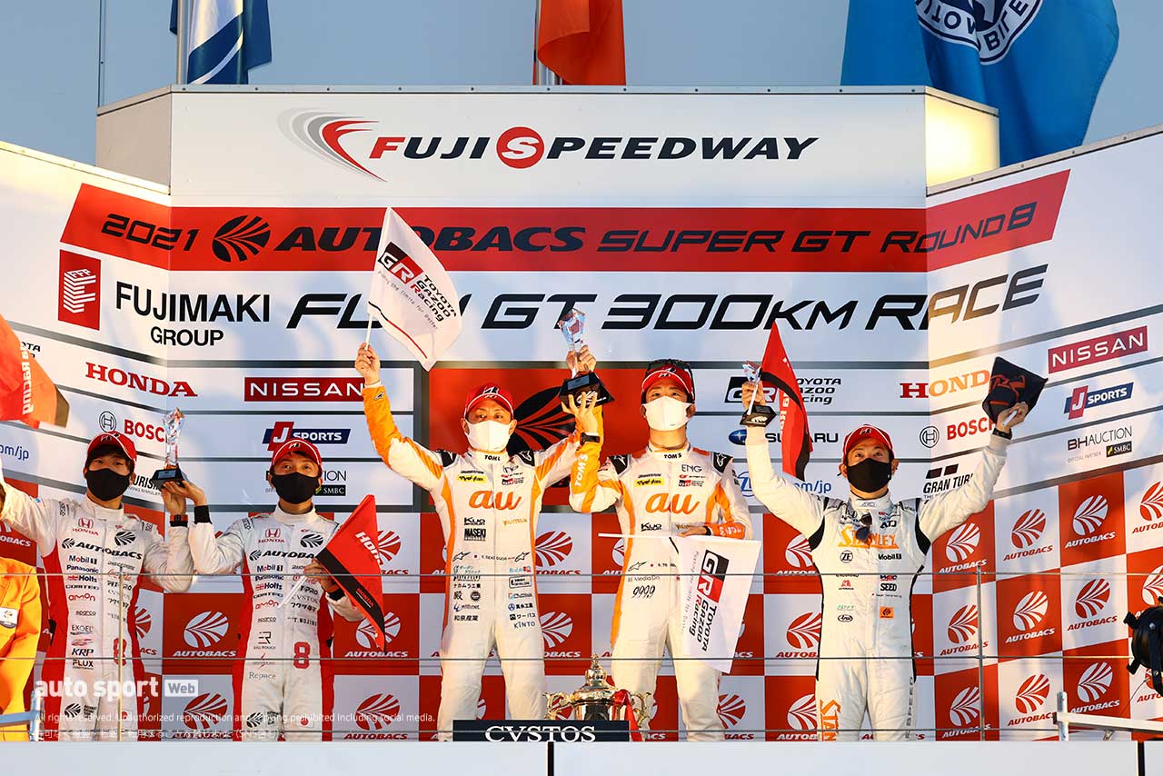 2021スーパーGT GT500クラスシリーズ表彰式