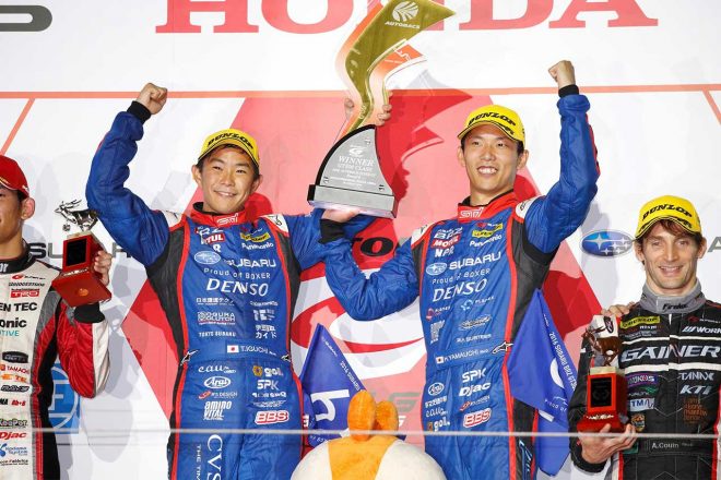 2016年第6戦鈴鹿でコンビでの初優勝を飾った