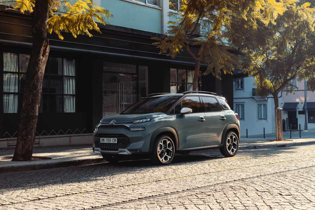 シトロエンの『C3 AIRCROSS SUV』がフェイスリフトを実施し、各種装備を充実させた上で新世代ブランドフェイスへと刷新