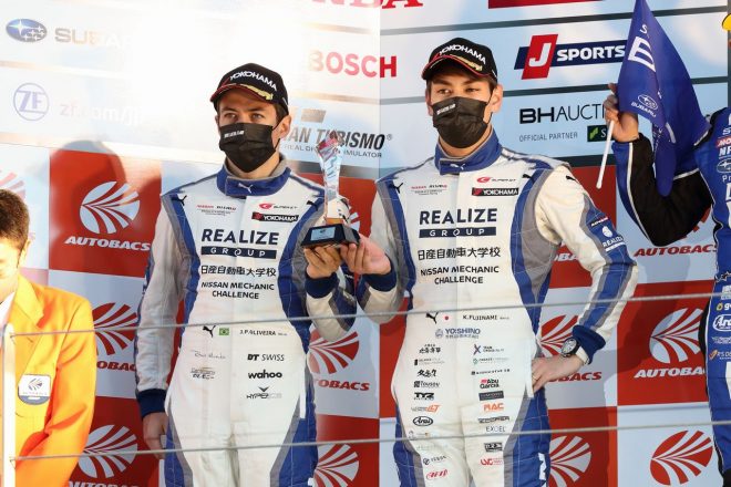 2021スーパーGT第8戦富士 リアライズ日産自動車大学校 GT-R(藤波清斗/ジョアオ・パオロ・デ・オリベイラ)