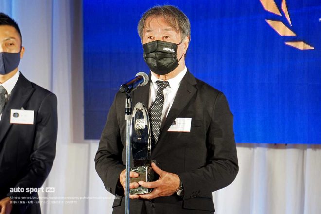 2021年スーパーフォーミュラチームチャンピオンのcarenex TEAM IMPUL、星野一義監督