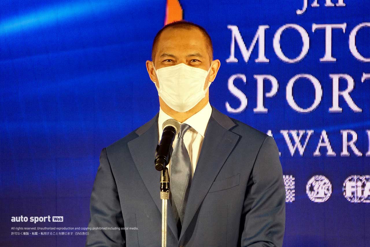 JAFモータースポーツ表彰式に来場したスポーツ庁室伏広治長官