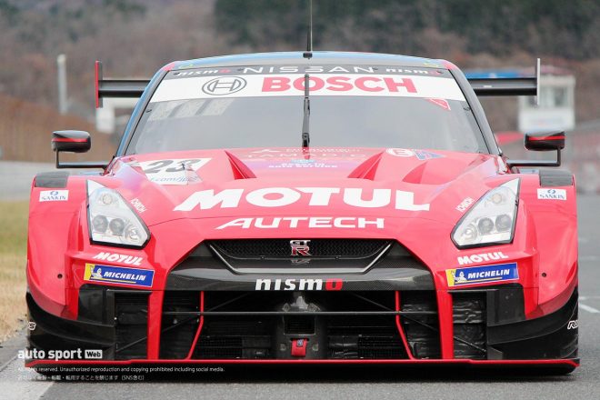 12月5日、富士スピードウェイ　R35 ニッサンGT-R GT500