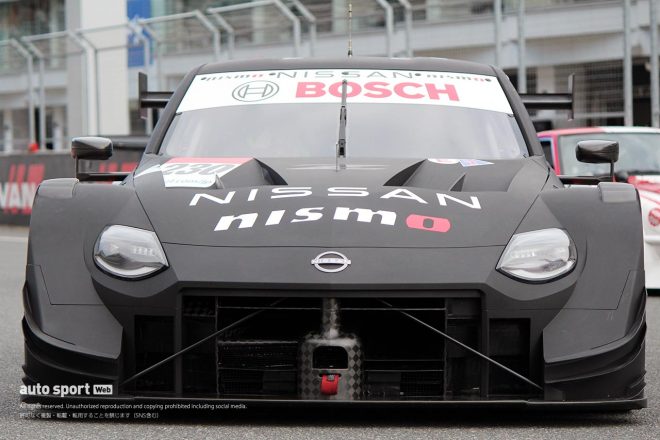 12月5日、富士スピードウェイで走行したニッサンZ GT500