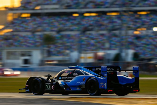 コニカミノルタ・アキュラARX-05