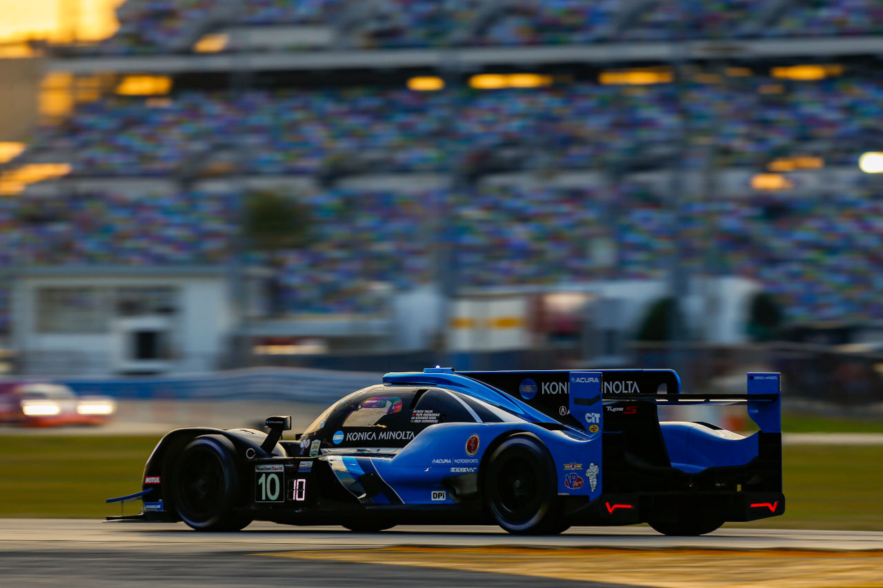 コニカミノルタ・アキュラARX-05