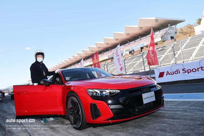 サーキットで遺憾なくその実力を発揮した『Audi RS e-tron GT』。速さと操る楽しさを高い次元で両立するのがRSの真骨頂だ。
