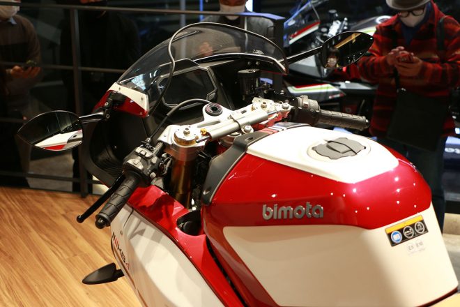 国内初お披露目されたビモータKB4（試作車）
