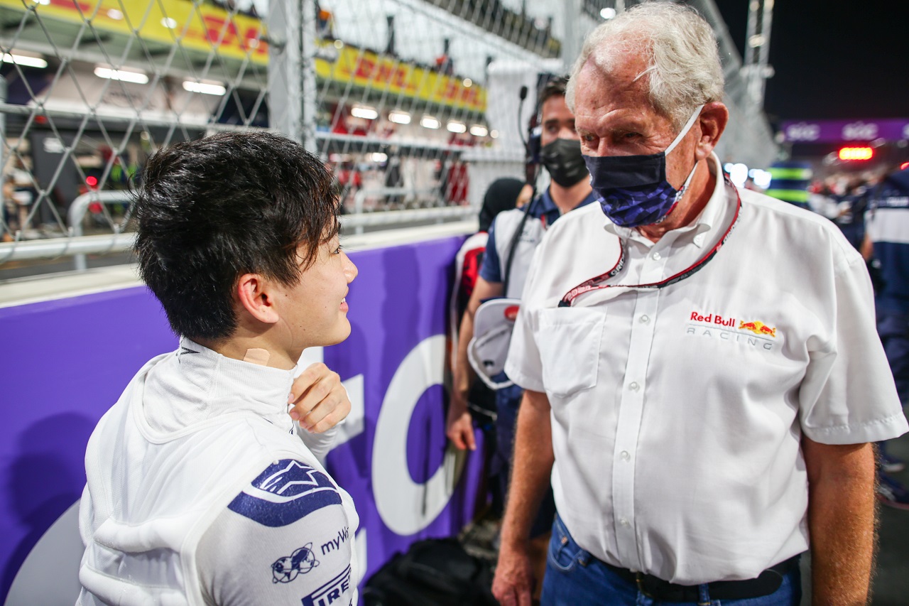2021年F1第21サウジアラビアGP　角田裕毅（アルファタウリ・ホンダ）とヘルムート・マルコ（レッドブル・モータースポーツコンサルタント）