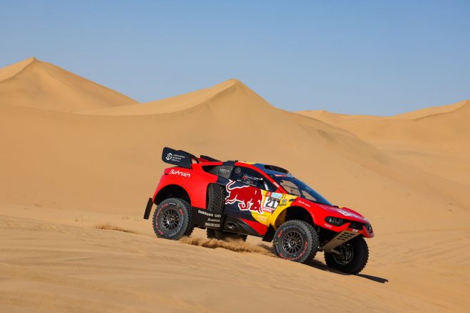 5番手につけたWRC9連覇王者のセバスチャン・ローブ（BRXハンターT1＋）