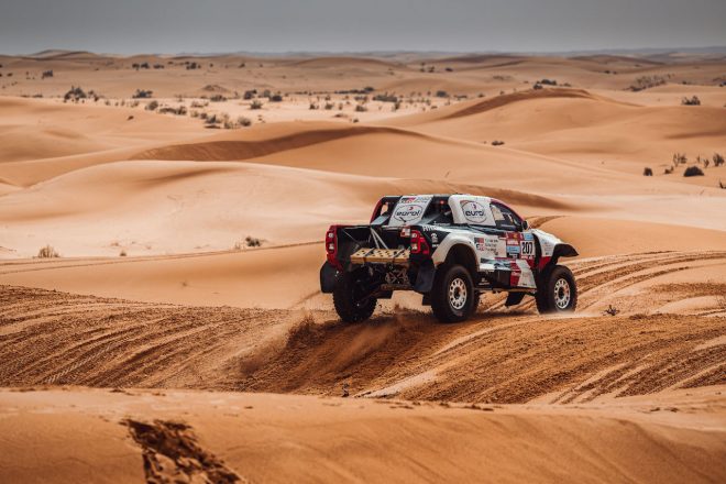 ジニエル・ド・ヴィリエール／デニス・マーフィ組（＃207 GRダカールハイラックスT1＋）　ダカールラリー2022