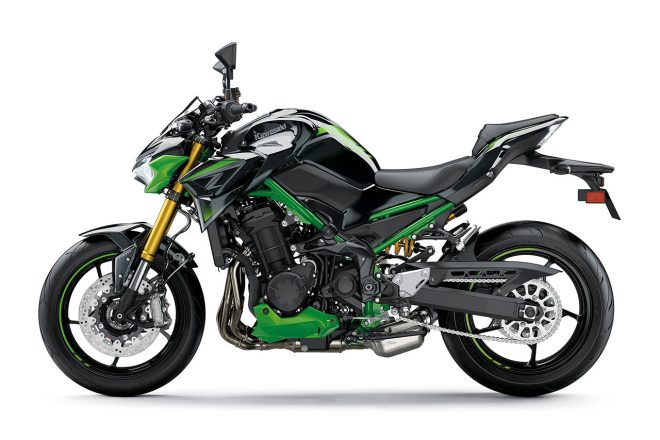カワサキZ900 SE（メタリックスパークブラック×キャンディライムグリーン）