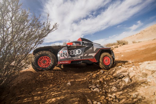 ステージ2番手タイムを記録したマティアス・エクストローム（アウディRS Q e-tron）　ダカールラリー2022