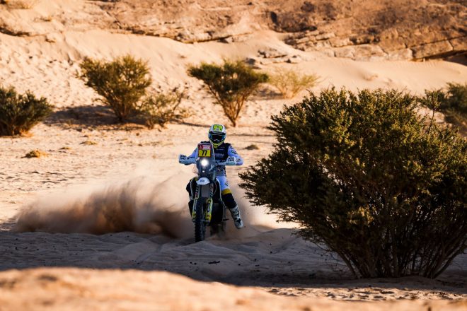 ステージ2番手となったルチアーノ・ベネビデス（ハスクバーナ 450ラリー・ファクトリー・レプリカ）　ダカールラリー2022