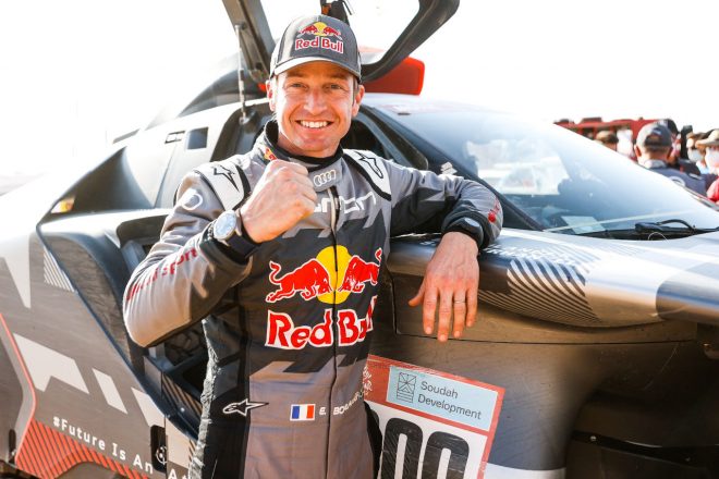 ステージ10を制したステファン・ペテランセル（アウディRS Q e-tron）　ダカールラリー2022