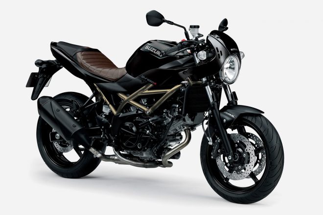 スズキSV650X ABS（グラススパークルブラック）