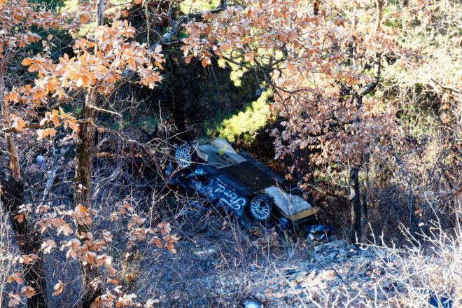 クラッシュしたフォード・プーマ・ラリー1